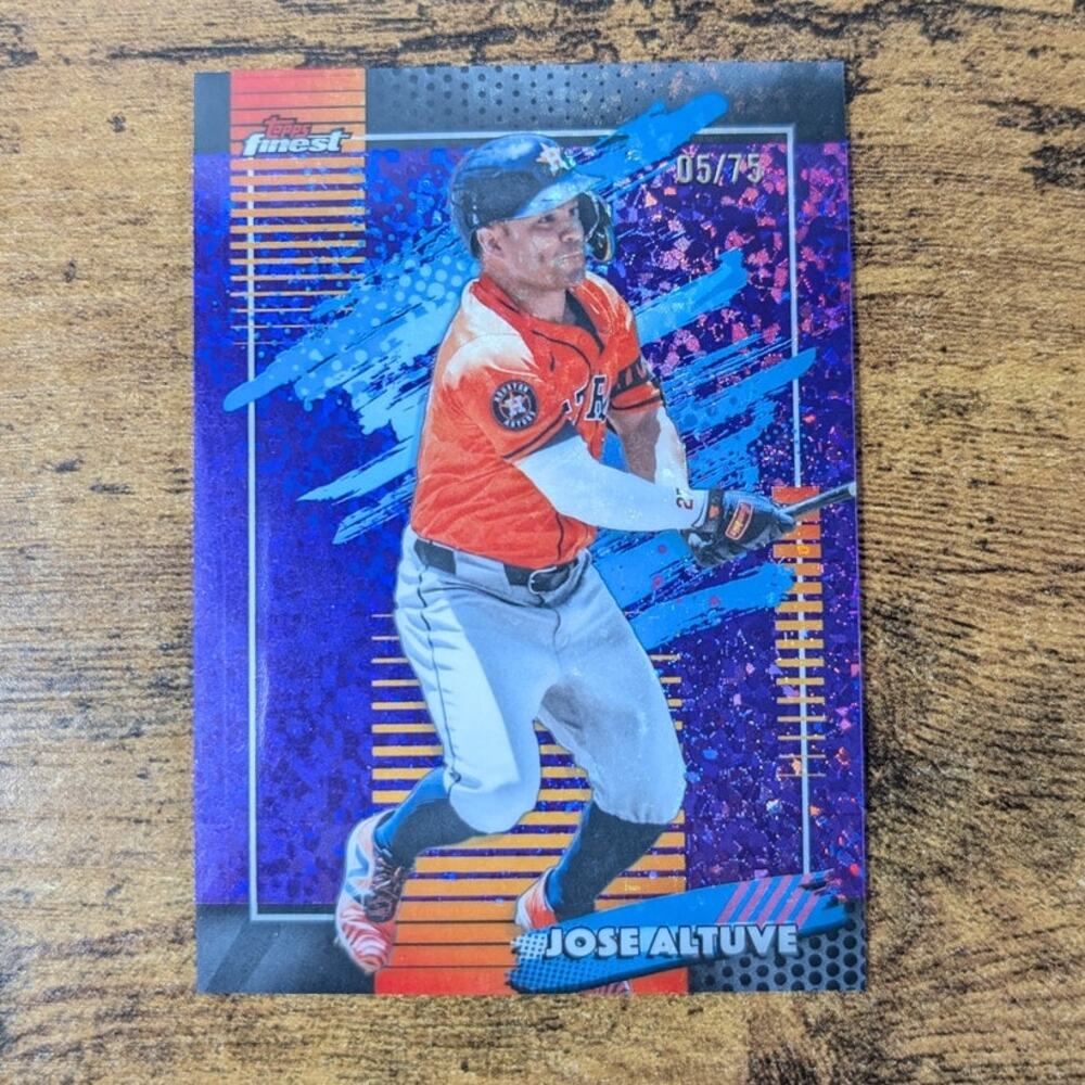 2026 Topps Finest Jose Altuve #112 Purple /75 Mini Diamonds Houston Astros